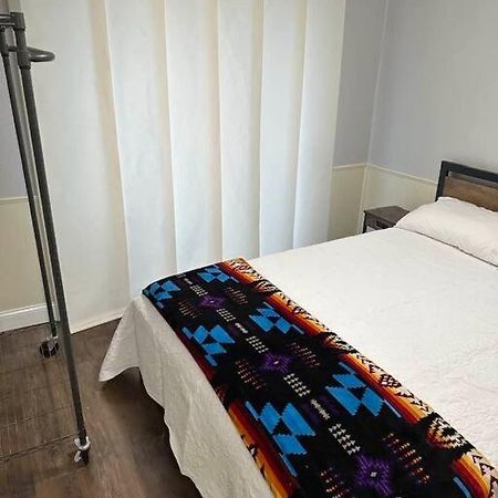شقة Hot Tub 5 Beds Moorhead المظهر الخارجي الصورة